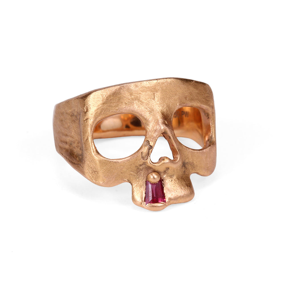 XS Pink Snaggletooth Skull Ring in Rose Gold