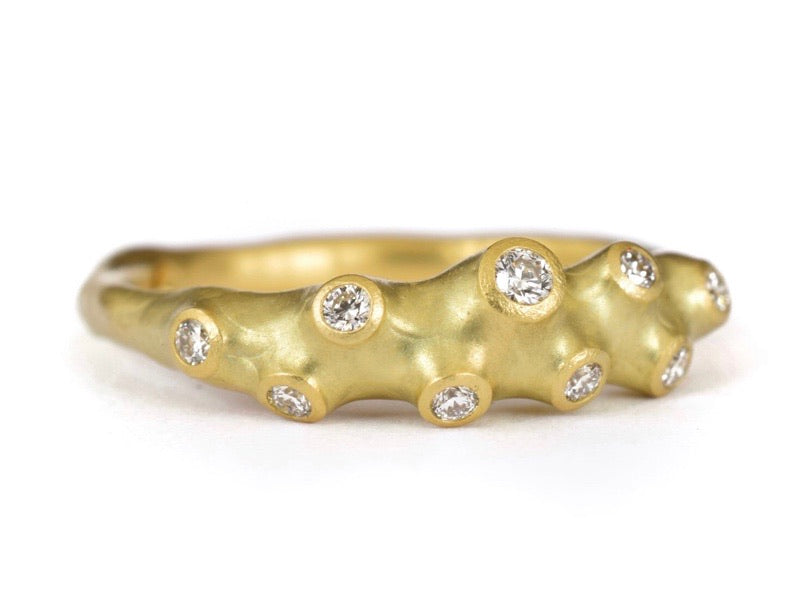 
            
                Load image into Gallery viewer, Horizontal view of Medium Barnacle Ring in 18K Royal Yellow Gold by Johnny Ninos
            
        